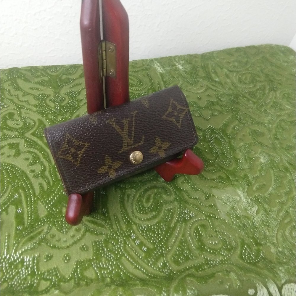 Louis Vuitton 4 Key Case Monogram